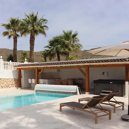 Lucya Villa