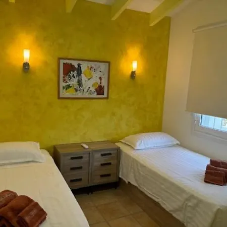 Lucya Villa