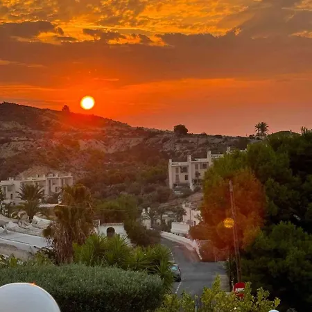 Lucya Villa El Campello