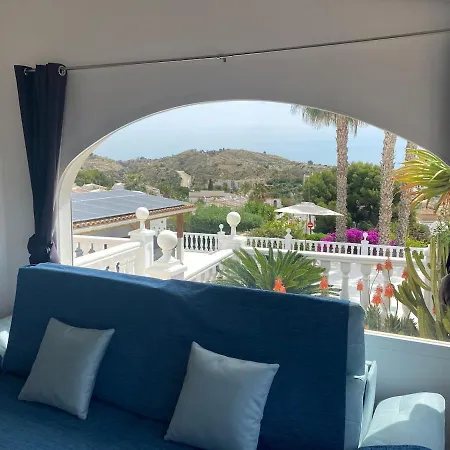 Villa Lucya El Campello