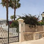 فيلة Lucya إل كامبيلو
