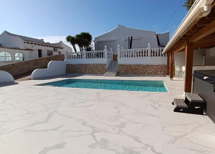 Lucya Villa El Campello